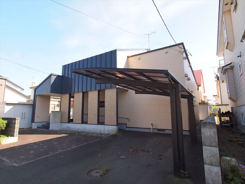 しらかば町成約済