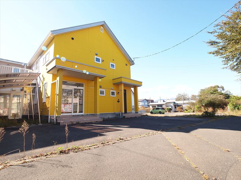 青雲町診療スペース付住宅成約済